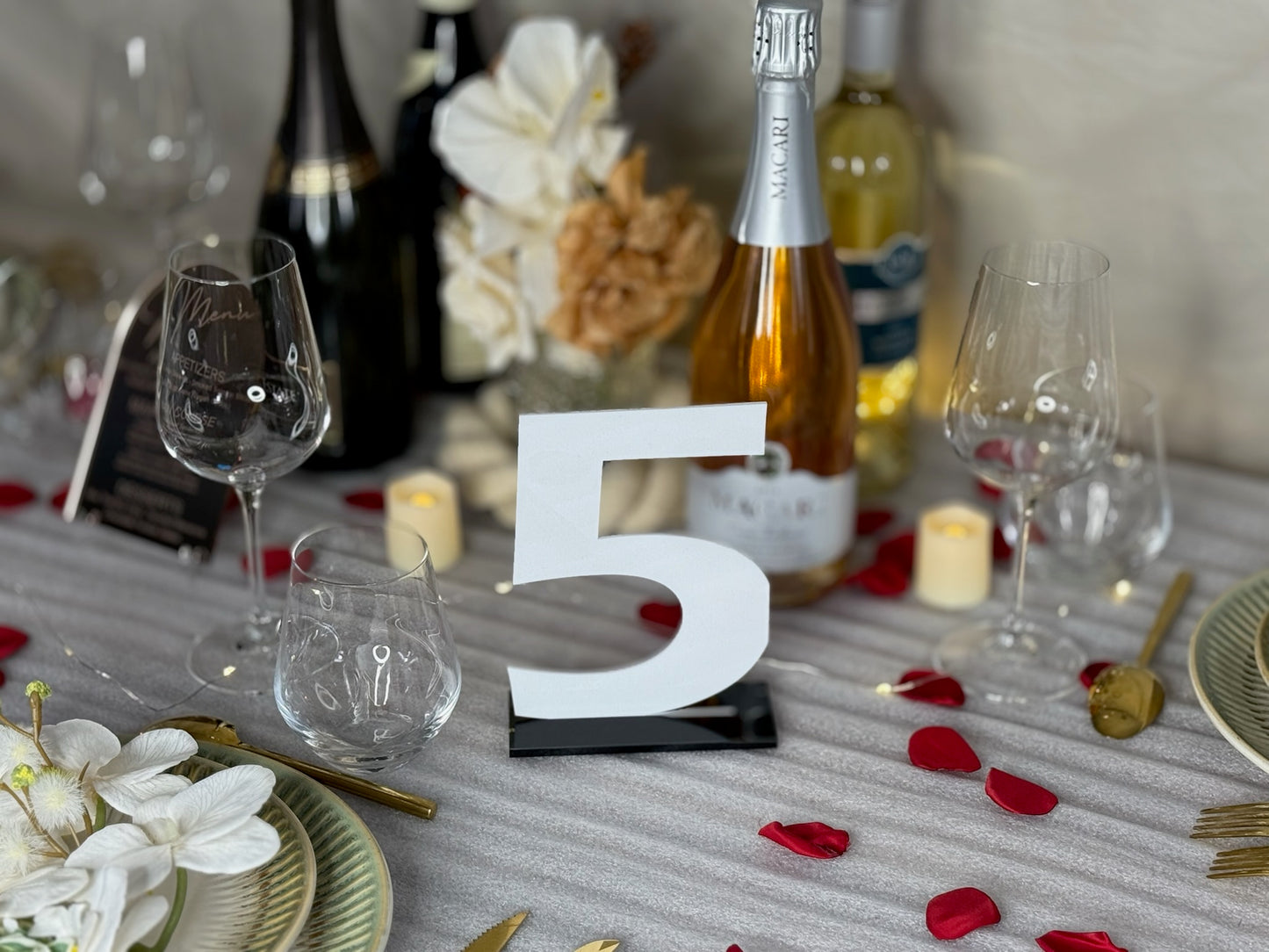 Table Number Sign - Customizable - Design 4